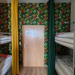  Hostel Tres Schick